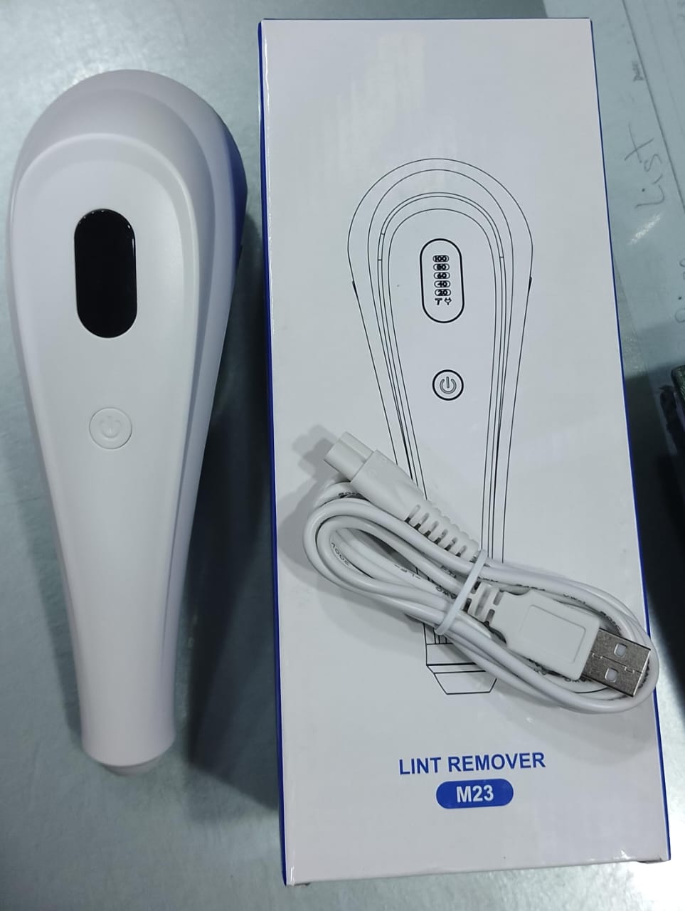 M23 Portable Lint Remover USB Rechargeable Lint Remover For Various Fabrics With Screen Power Display
